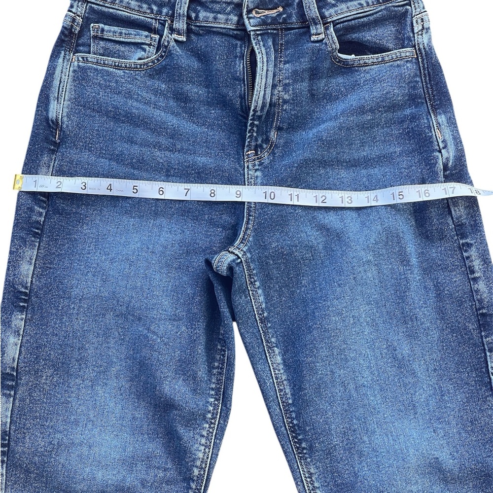 American Eagle blue jeans for women, size 4

reference to photos comfortable - Picture 5 of 17